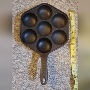 Jøtul Cast Iron Aebleskiver Pan